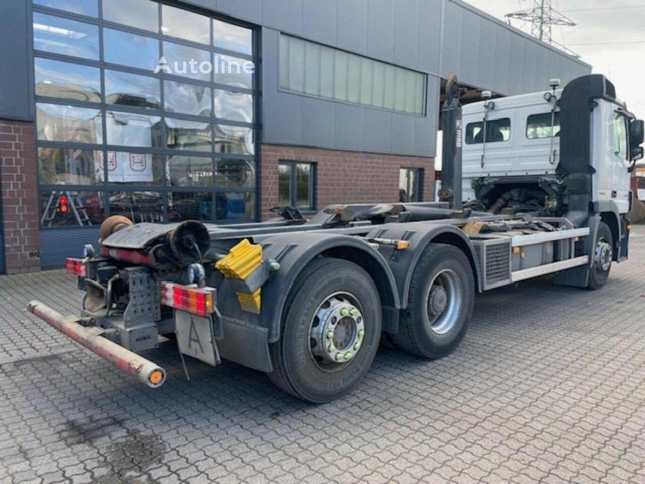 Mercedes-Benz (2541 Actros 6×2 Multilift )