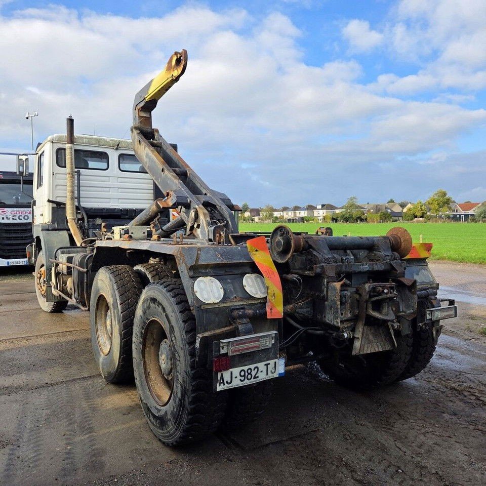 MAN FE 360 6X4 Hooklift 6 CYL Manual Gearbox (FE )