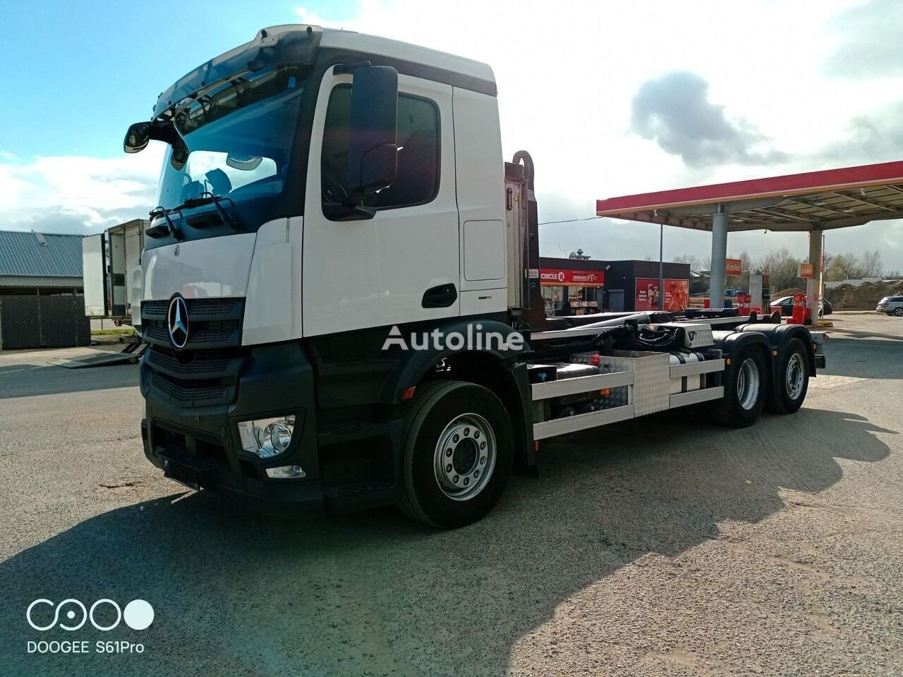 Mercedes-Benz (ANTOS 2648 mp4 6X2 )