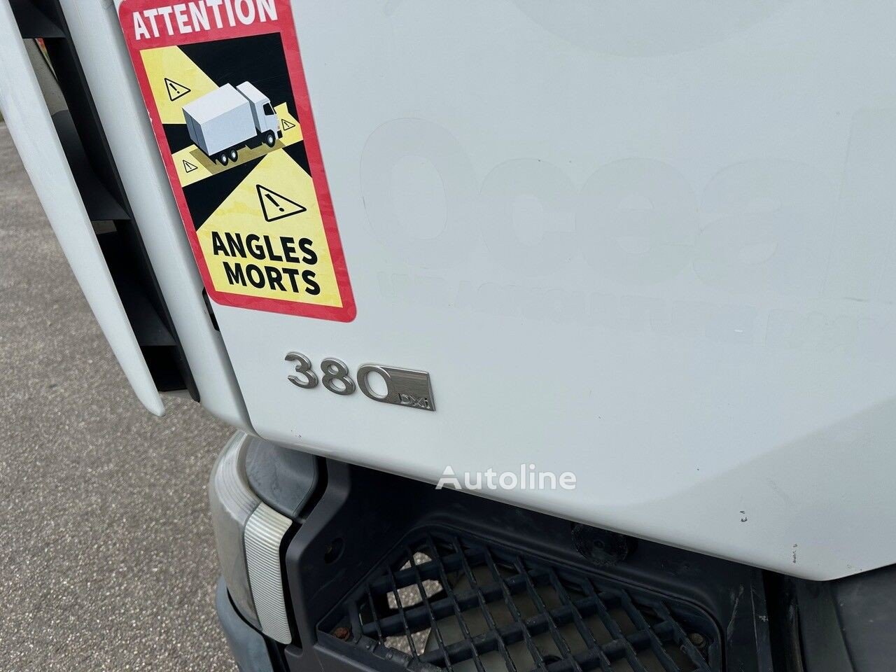 Renault (LANDER 380DXI )