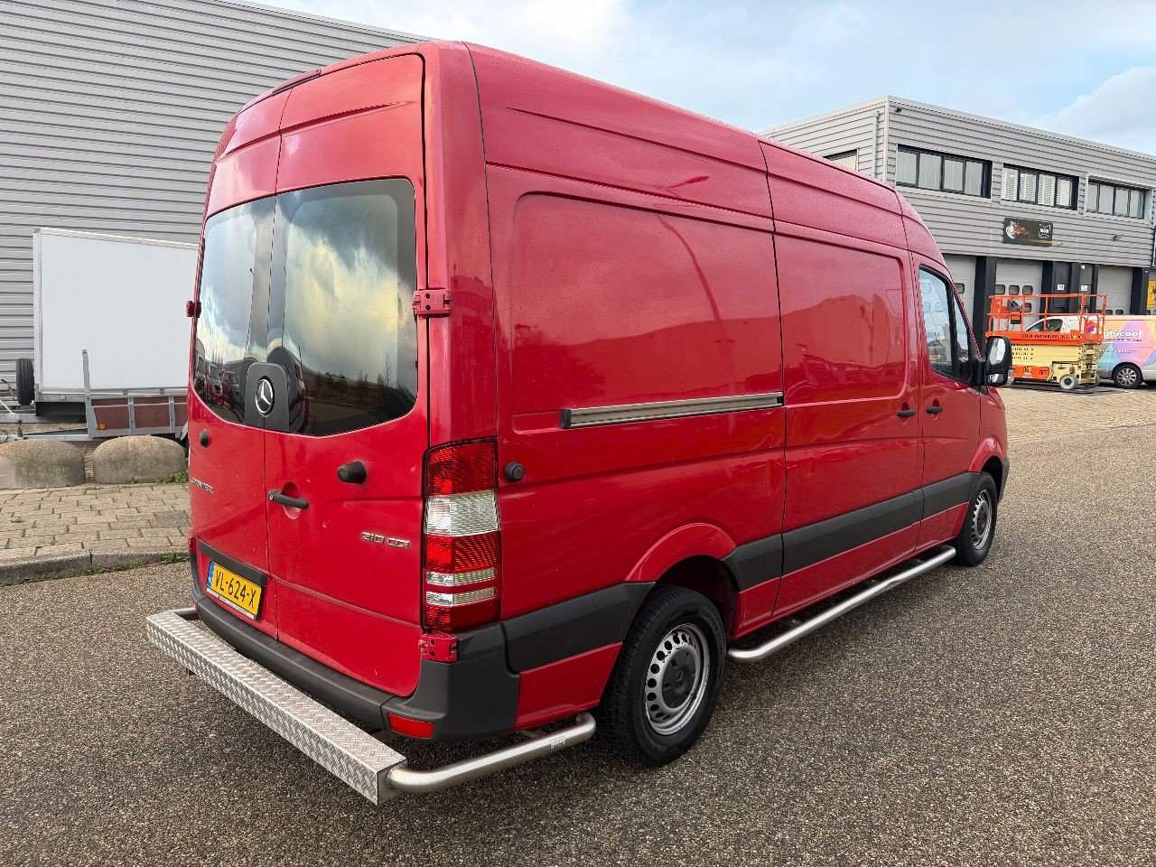Mercedes-Benz Sprinter 210CDI L2H2 270 Graden Deuren 151600KM (Sprinter )