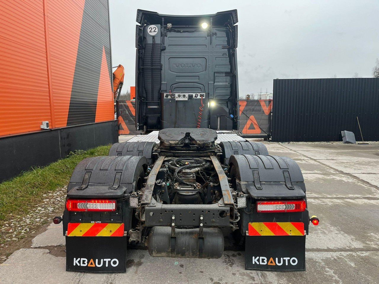 Volvo FH 16.750 6×4 GCW 70 ton + Retarder + Hydraulics + Tandem Axle Lift (16.750 FH )