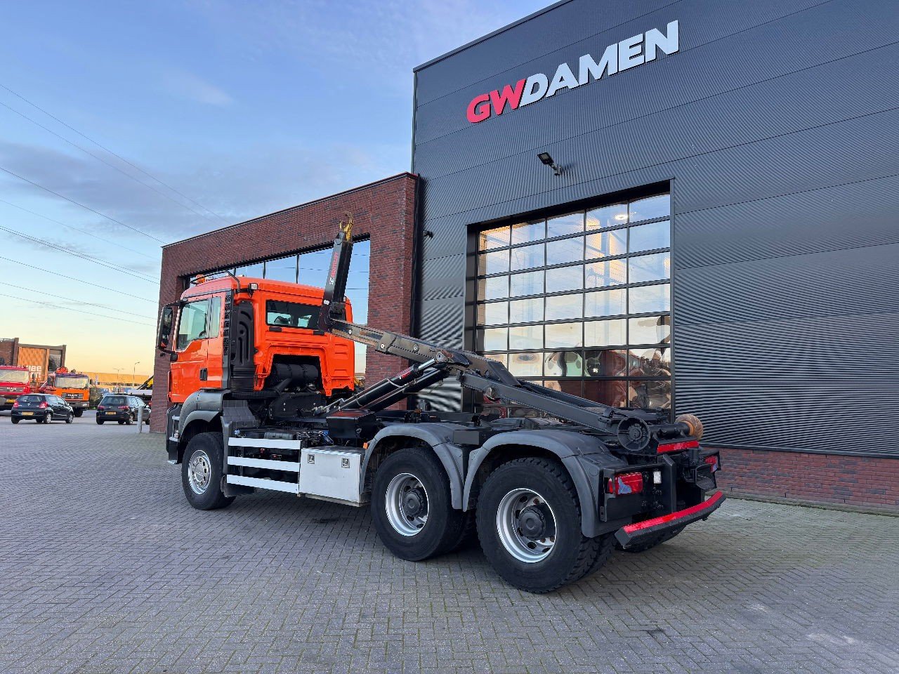 MAN TGS 33.500 BB 6×4 Hooklift Euro 6 (33.500 TGS )