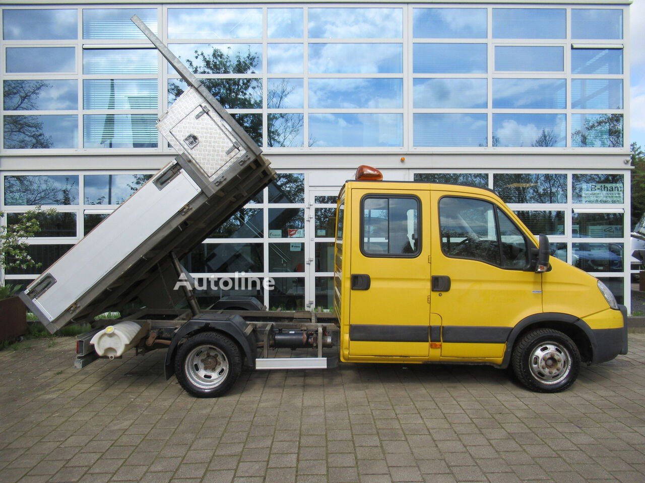 IVECO (Daily 35C13 D 345 Kipper Tipper DOKA Dubbelcabine )