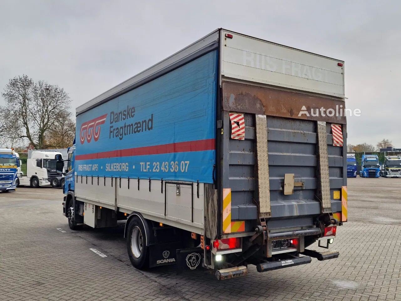 Laadklep: achtersluitklep (P250 4×2 – Loadlift – Side boards – Full air – Euro 6 )