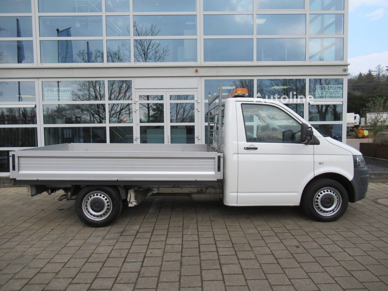 Volkswagen (Transporter T5 2.0 TDI 62KW L2H1 Pick-Up Open laadbak )