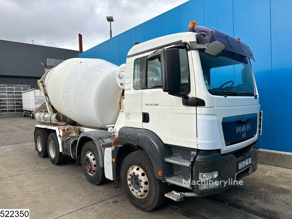 MAN (TGS 32 360 8×4 )