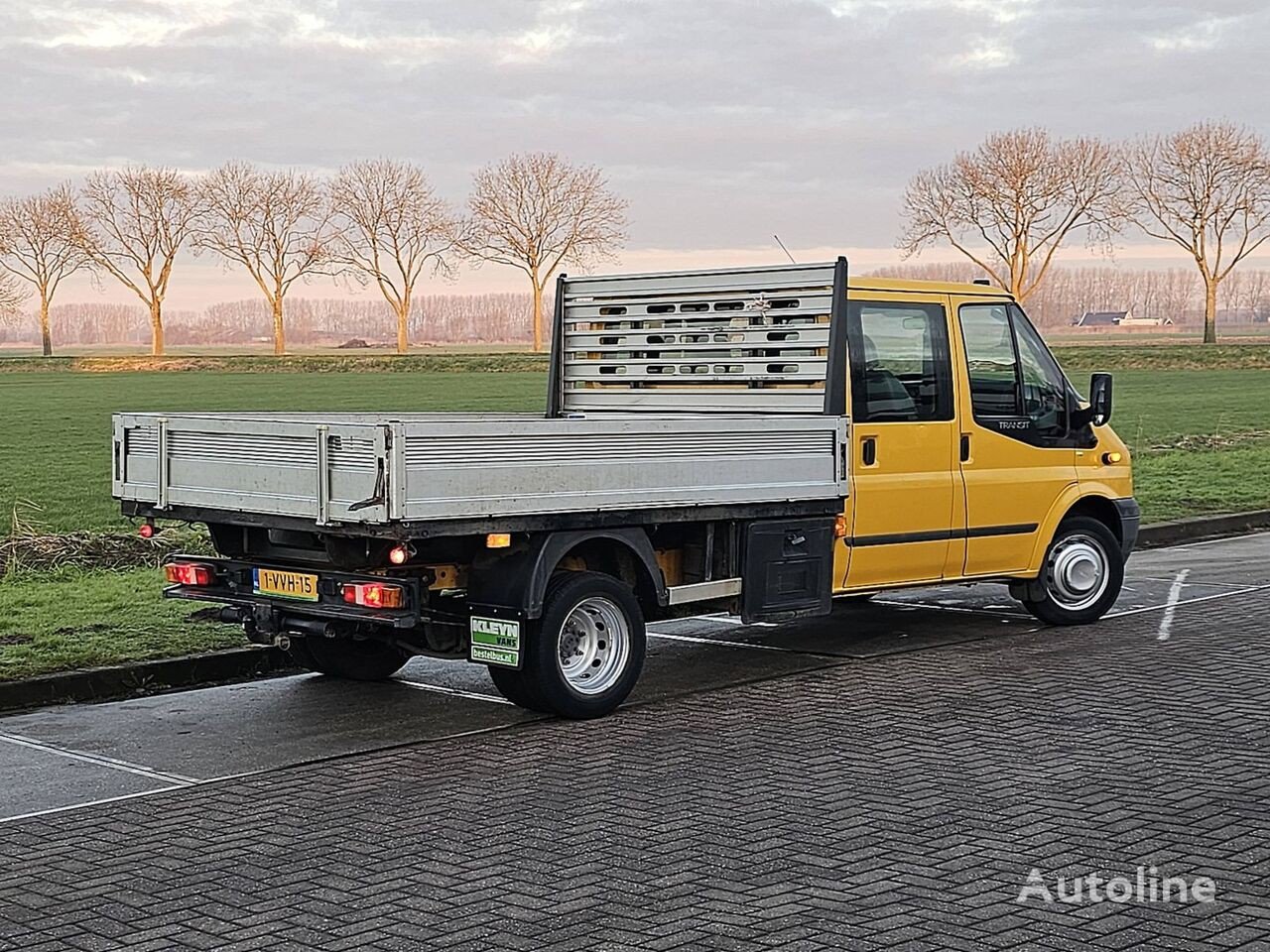 Ford (TRANSIT 2.2 DUB.CAB Open-Laadbak )