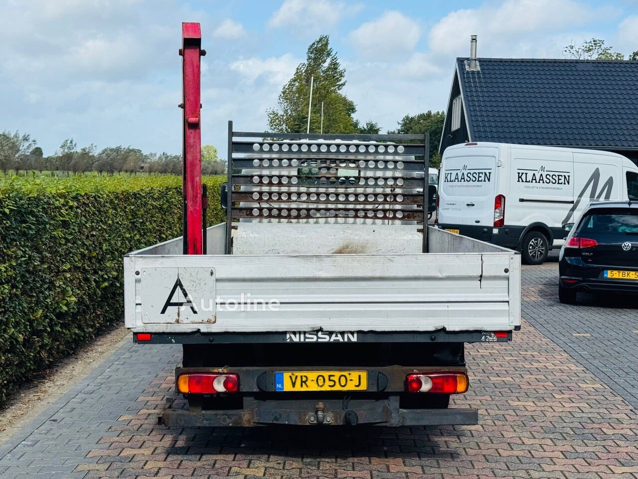 Nissan (Cabstar E 130.35 2.5 dCi OPEN LAADBAK )