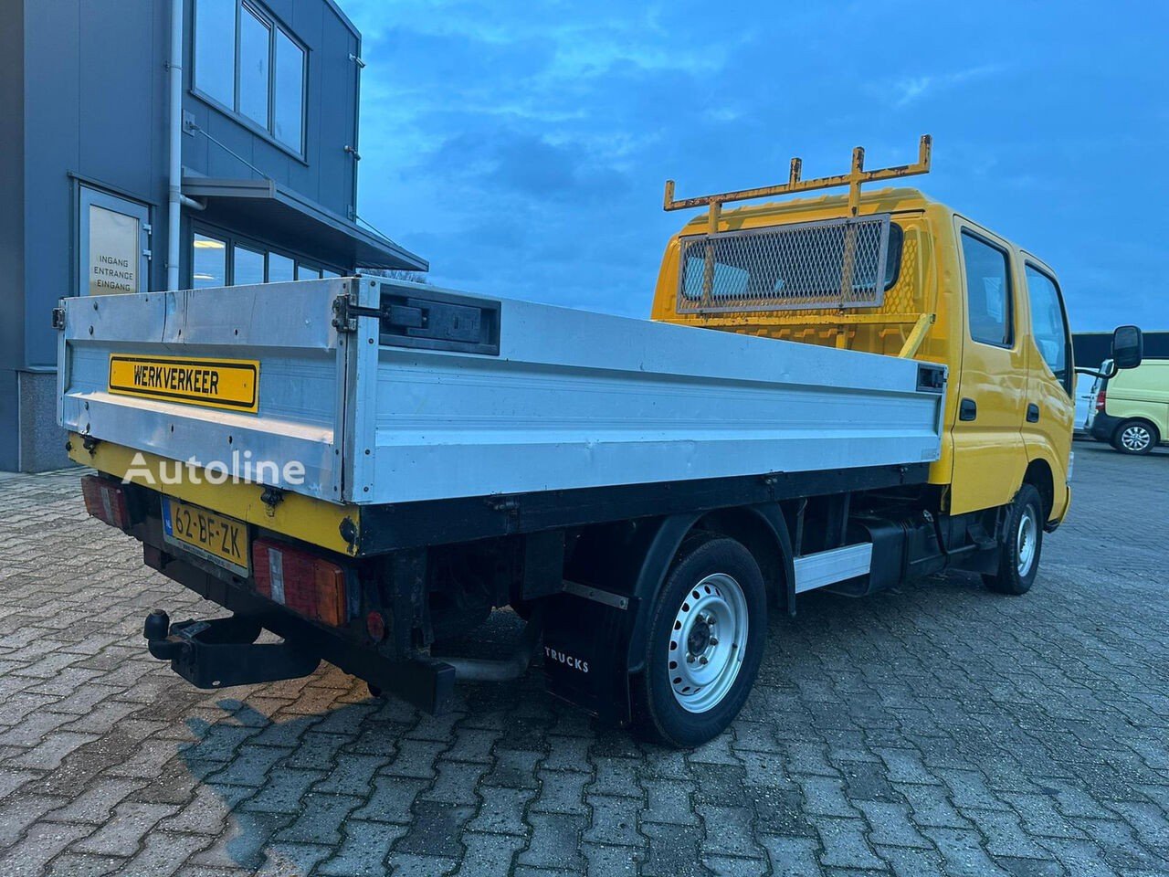 Toyota (Dyna 100 2.5 D4-D 90 DC )