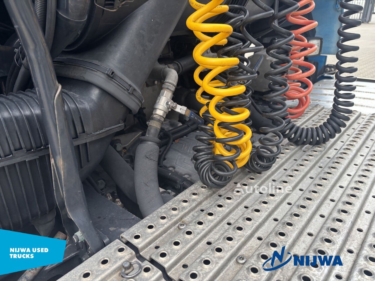 MAN (TGX 18.420 4×2 Intarder  )