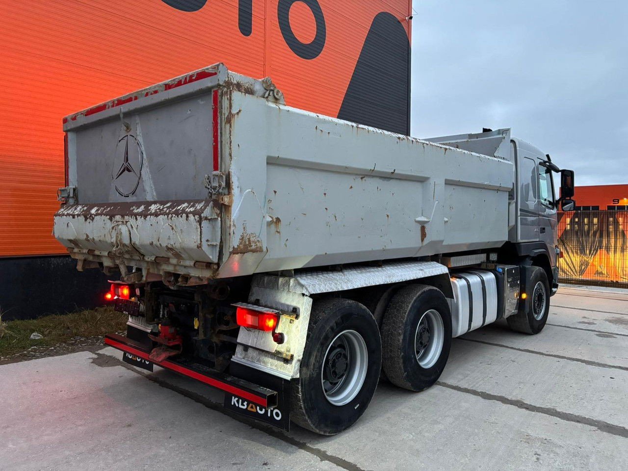 Volvo FM 480 6×4 Full Steel + BOX L4747 mm (480 FM )