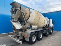 Scania (P 380 8×4 )