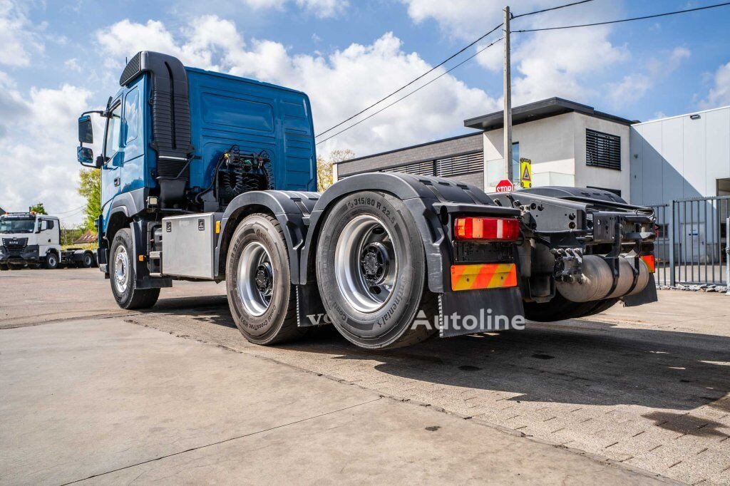 Volvo D11K450 (FMX 460-6×4 )