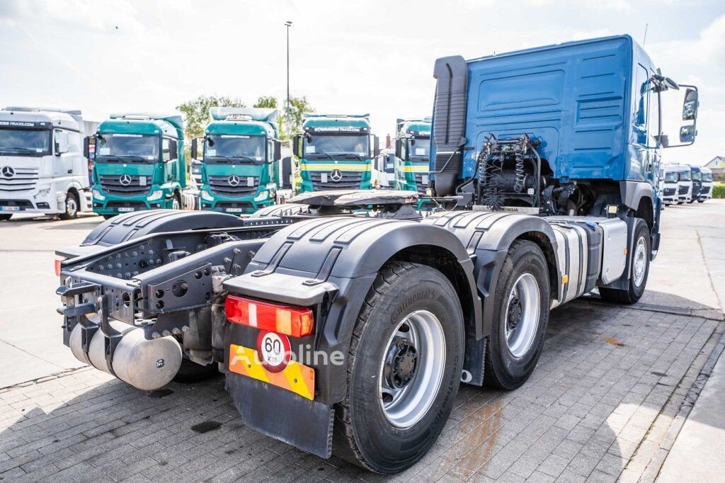 Volvo D11K450 (FMX 460-6×4 )