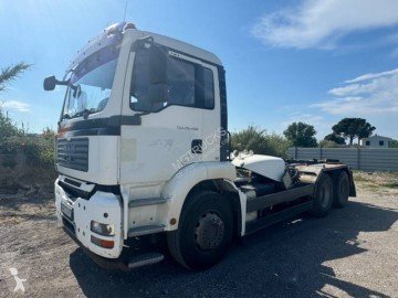 Camión portacontenedor de gancho Renault Palfinger D-Series  6×2 Diesel Euro 6 usado()