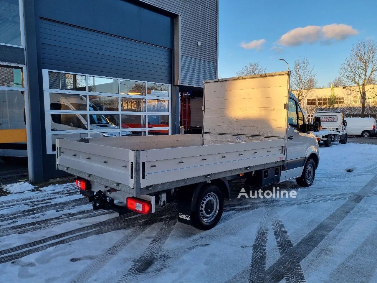 Mercedes-Benz (Sprinter 316 CDI Open laadbak Pritsche AHK 3500 kg Trekhaak Euro )