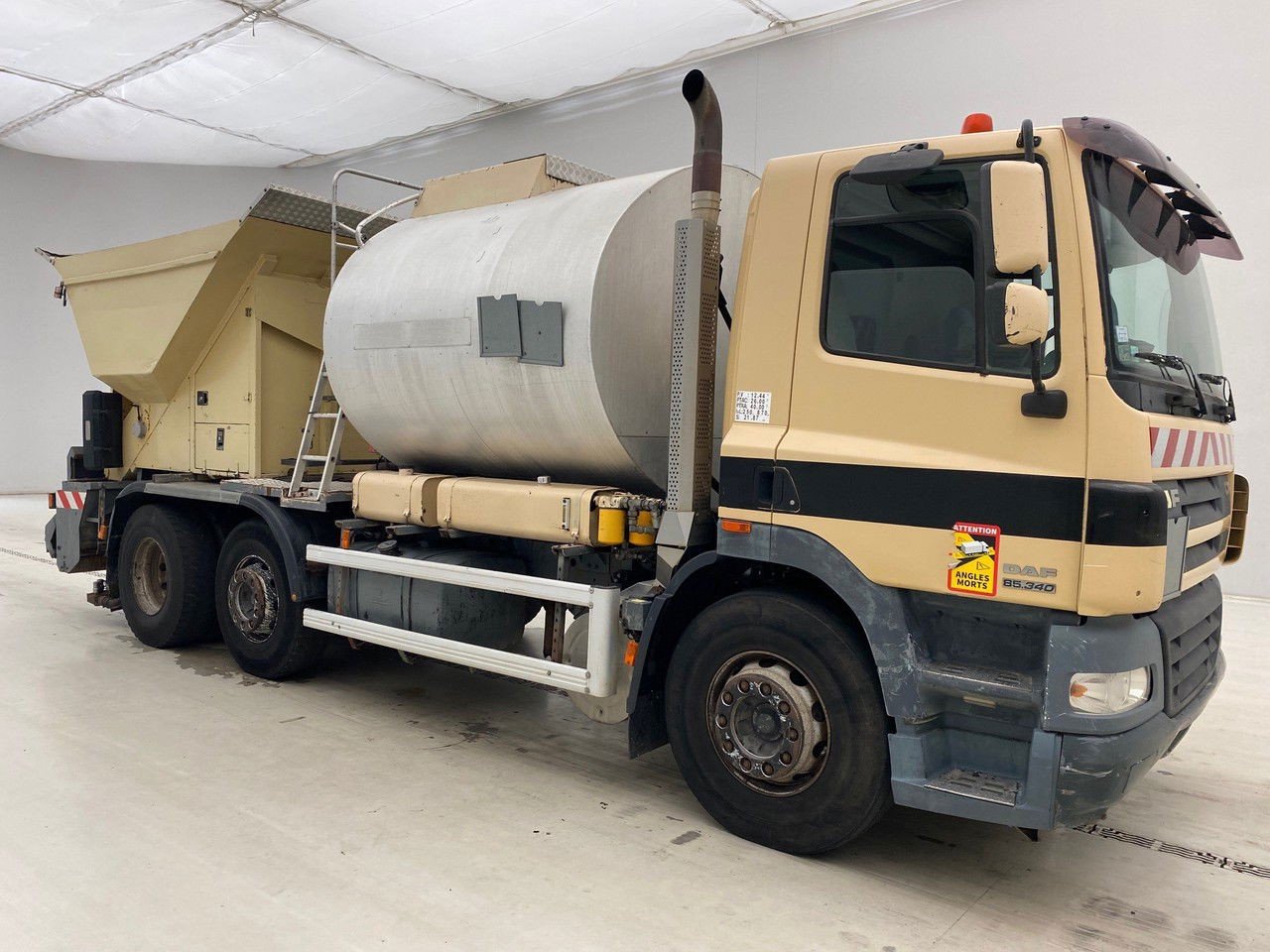 DAF CF 85.340 – 6×2 (85.340 CF )