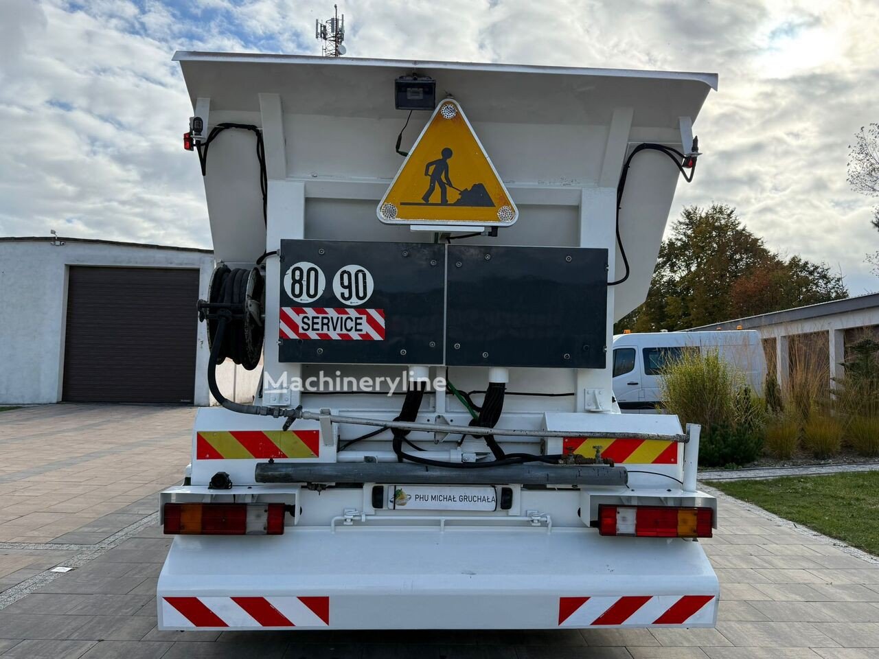 Mercedes-Benz (Atego 2533 )