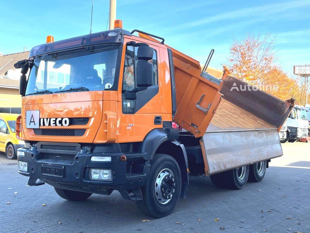 IVECO (MAGIRUS TRACKER AD260T50 )