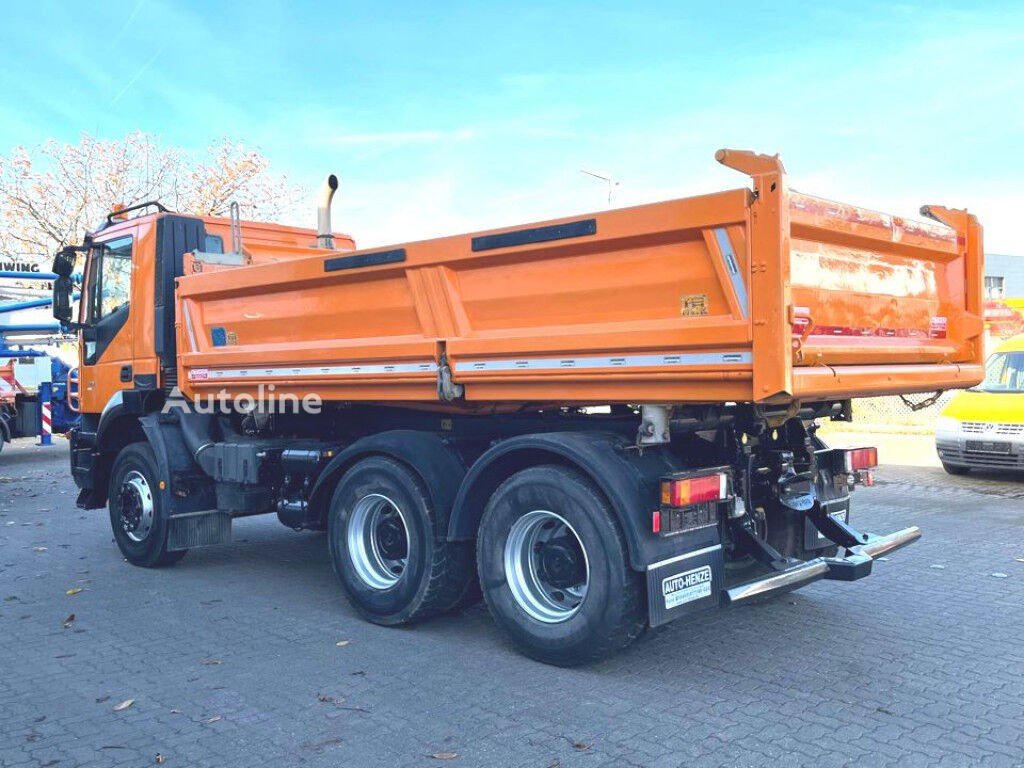 IVECO (MAGIRUS TRACKER AD260T50 )