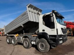 IVECO (TRAKKER 450 )