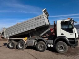 IVECO (TRAKKER 450 )