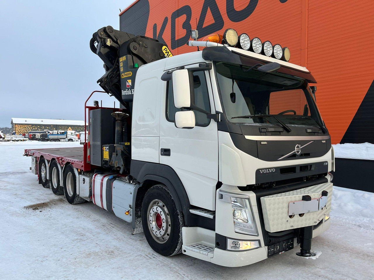 Volvo FM 460 8×44 PK 53002 + JIB + Platform L6633 mm (460 FM )