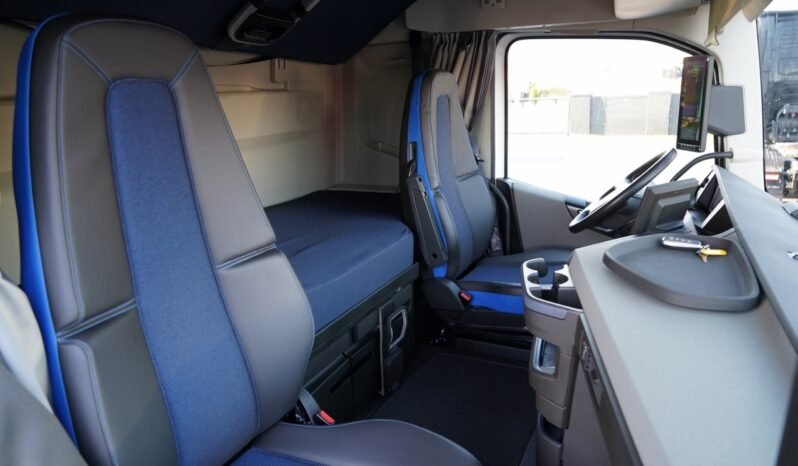 
								VOLVO FH 500 AERO / 2025 / I-SAVE / XXL / GARANTÍA DE FÁBRICA full									