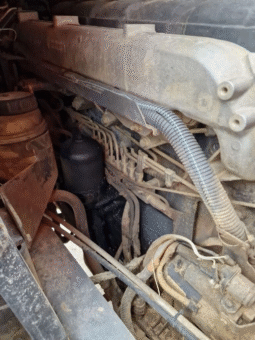 
										Renault (Kerax 420 8×4 tipper full steel manual big box ) full									