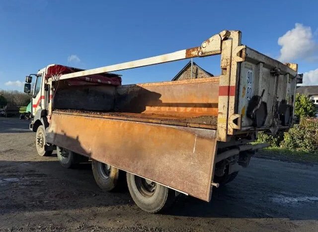 
								Renault KERAX 370 DXI 8×4 full									