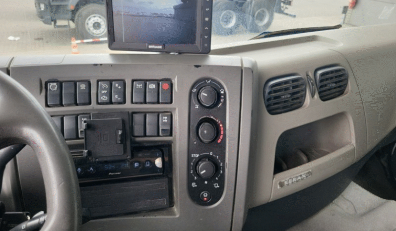 
								Camión trilateral Renault Kerax 430 full									