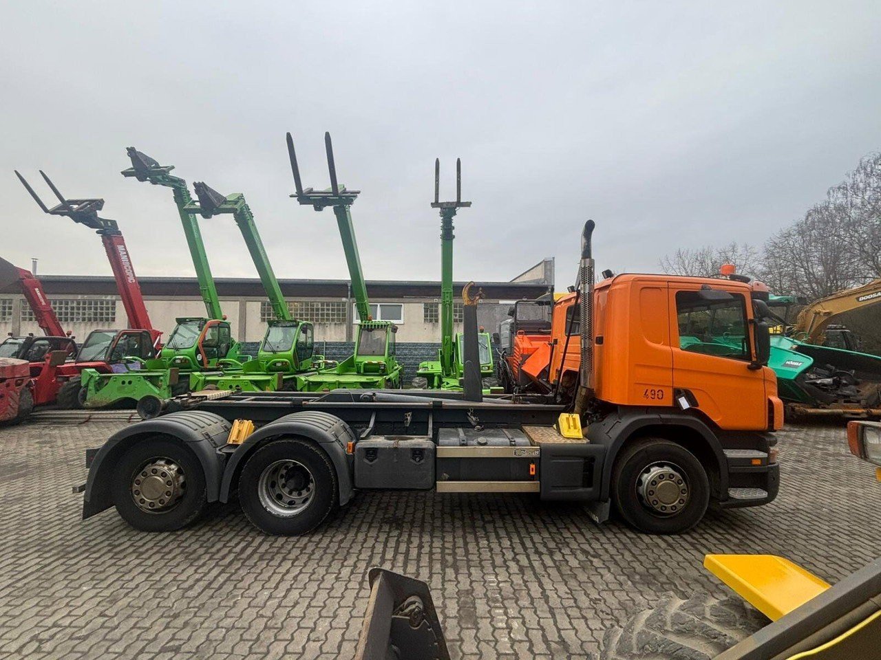 Scania P360 (P360 )