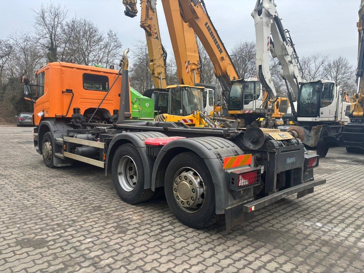 Scania P360 (P360 )
