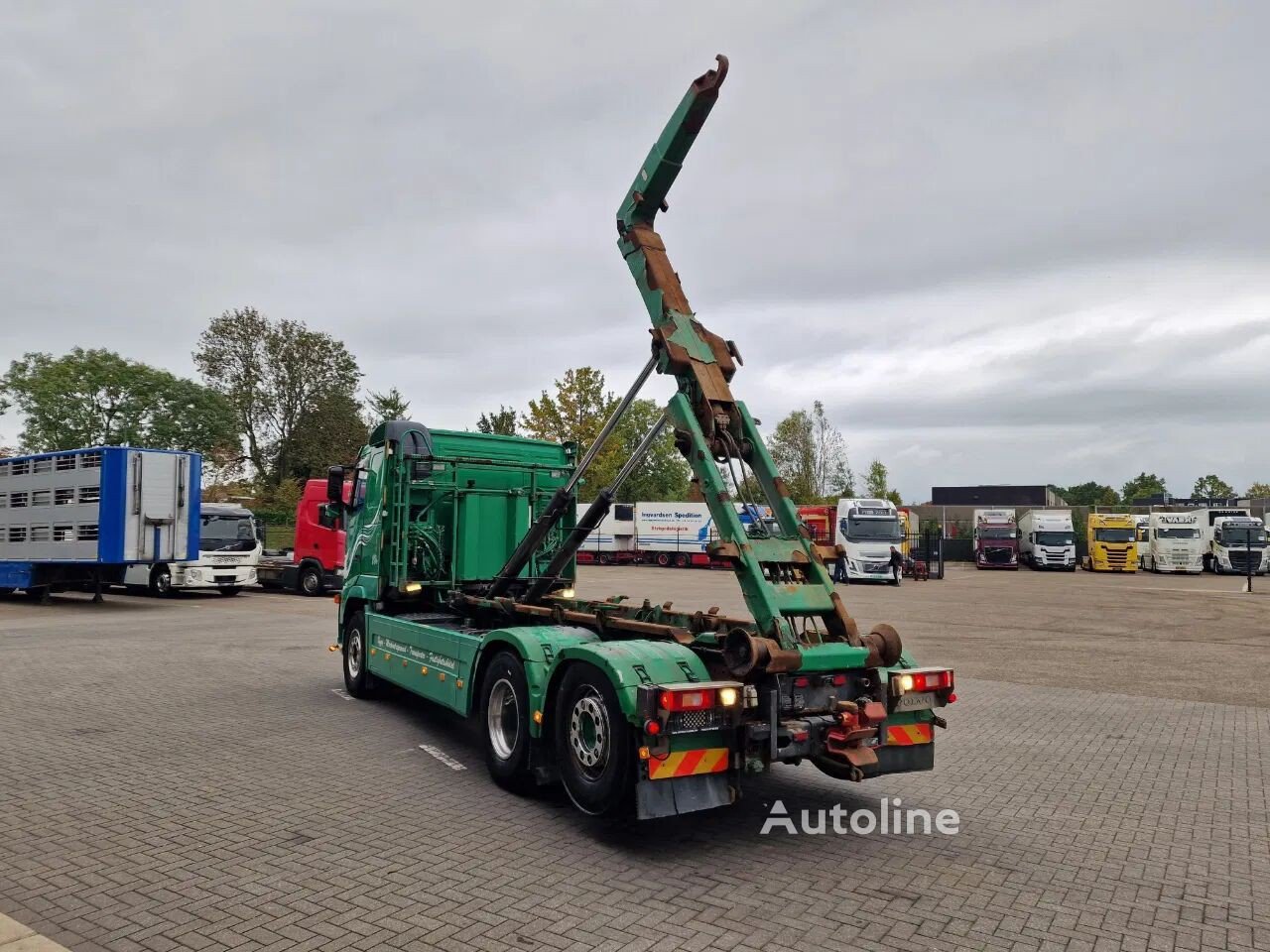 Volvo (FH 13.440 6×2 )