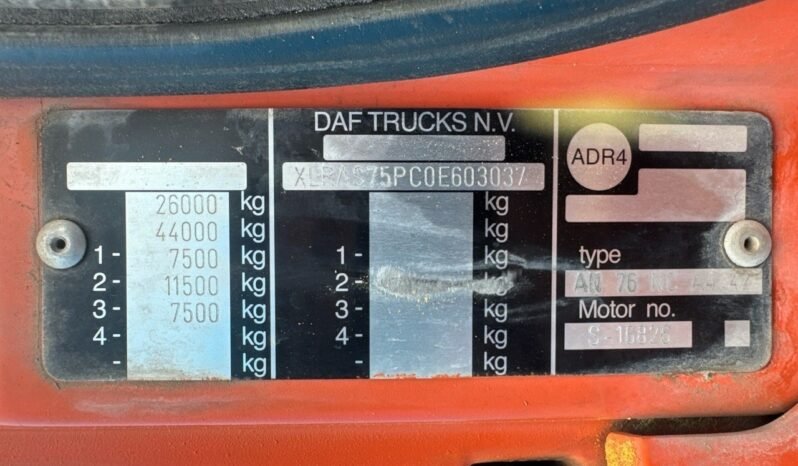 
								DAF 75 CF 360 full									