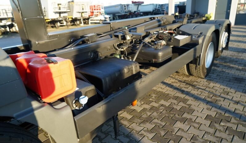 
								MAN TGS 26.440 (26.440 TGS ) full									