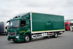 Mercedes-Benz Actros 1833 4×2 Caja Cerrada con Trampilla