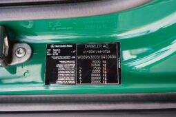 
										Mercedes-Benz Actros 1833 4×2 Caja Cerrada con Trampilla full									