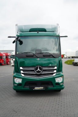 
										Mercedes-Benz Actros 1833 4×2 Caja Cerrada con Trampilla full									