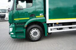 
										Mercedes-Benz Actros 1833 4×2 Caja Cerrada con Trampilla full									