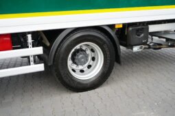 
										Mercedes-Benz Actros 1833 4×2 Caja Cerrada con Trampilla full									