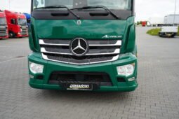 
										Mercedes-Benz Actros 1833 4×2 Caja Cerrada con Trampilla full									