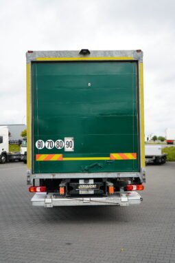 
										Mercedes-Benz Actros 1833 4×2 Caja Cerrada con Trampilla full									