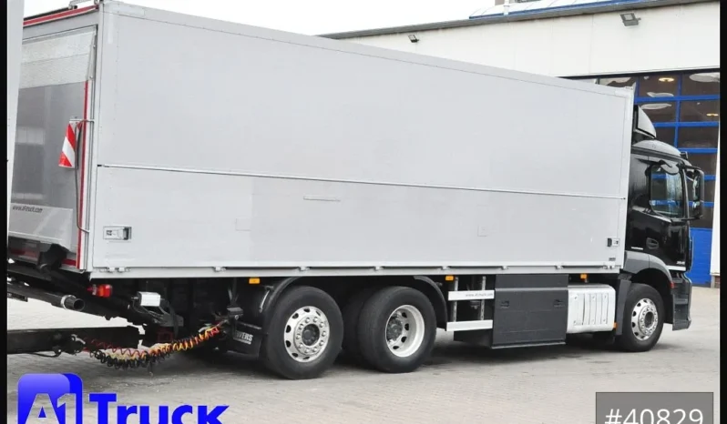 
								Mercedes-Benz Antos 2546 6×2 Caja Bebidas con Plataforma BÄR full									