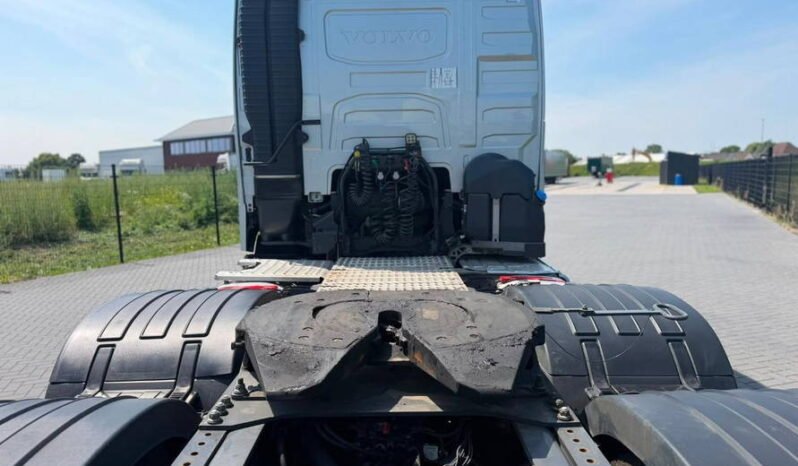 
								Volvo FH 13.540 6×2 Retarder 70T GCW Eje Direccional full									