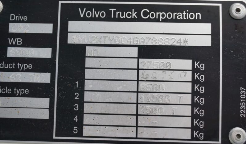 
								Volvo FM 460 6×2 Isotermo con Plataforma full									