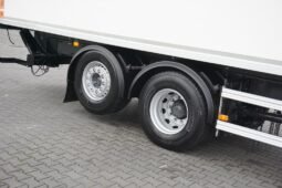 
										Volvo FM 460 6×2 Isotermo con Plataforma full									