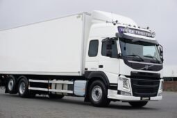 
										Volvo FM 460 6×2 Isotermo con Plataforma full									