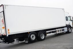 
										Volvo FM 460 6×2 Isotermo con Plataforma full									